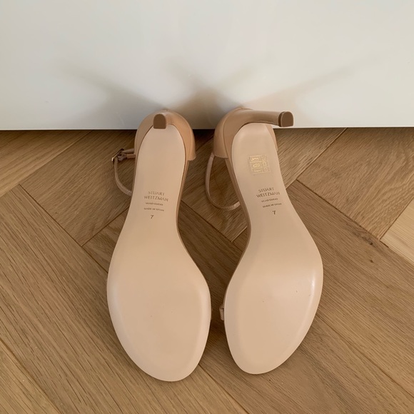 Stuart Weitzman nudistsong - Picture 3 of 4